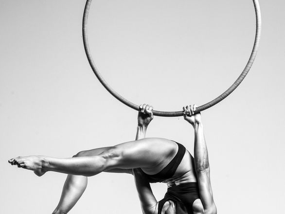Aerial Amy - Circus Performers from London