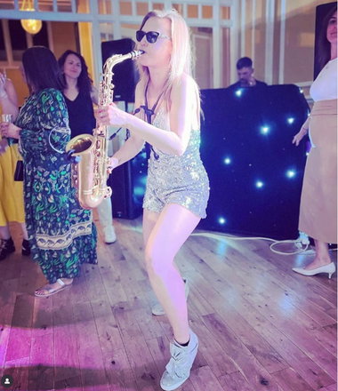 Rosie on Sax - Saxophone Players from London