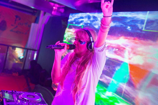 Bangers and Anthems - DJ Live Acts from London