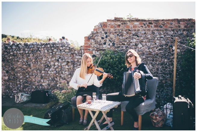 Accordionist Cailin - Ceilidh Bands from London