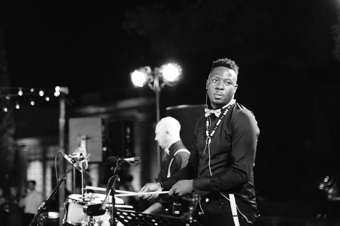 Hot Frenzy - Wedding & Party Bands from London