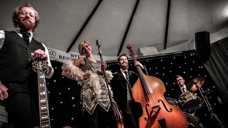 The Futuristic Gramophones - Jazz Bands from London