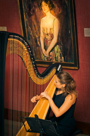 Lera Harpist - Harpists from London