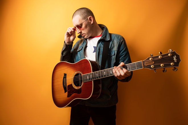 Alex Colman - Acoustic Singer Guitarists from Oxfordshire