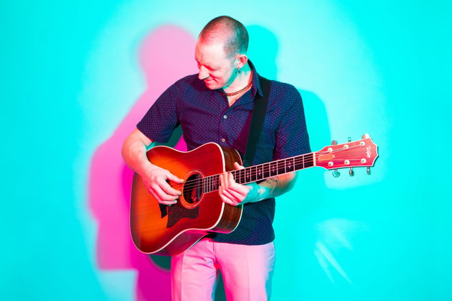 Alex Colman - Acoustic Singer Guitarists from Oxfordshire
