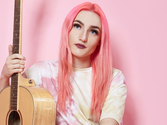 Bethany Amelia - Acoustic Singer Guitarists from Essex