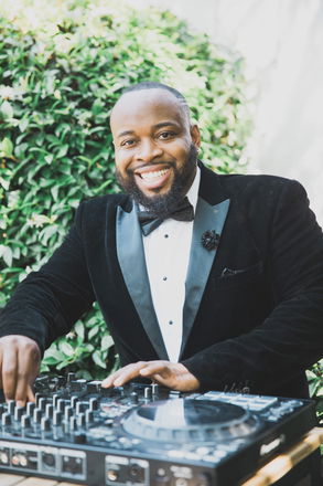 DJ Jamz - Wedding & Party DJs from Essex