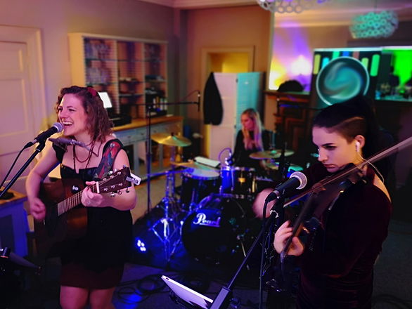 Ceilidh Cool - Ceilidh Bands from London
