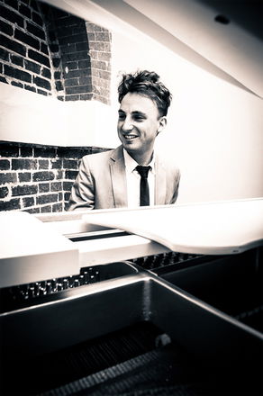 Charlie Mappin - Pianists from East Sussex