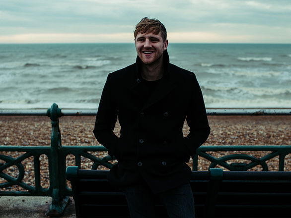 Jesse McKee - Acoustic Singer Guitarists from East Sussex