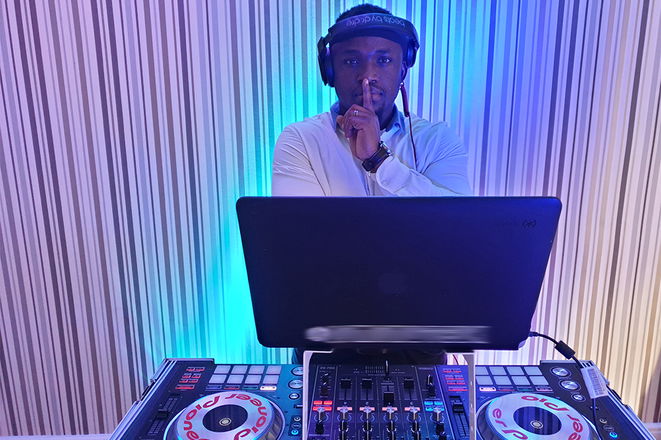 DJ Minute - Wedding & Party DJs from Essex