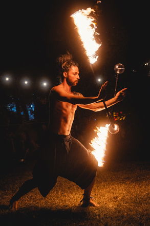Quantuum - Fire Performers from Bedfordshire