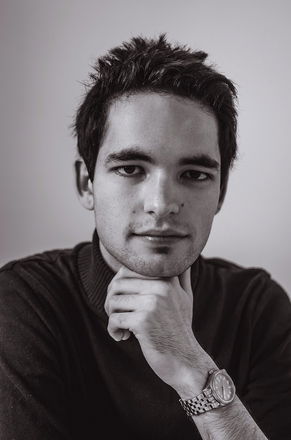 Nareik Bardolia - Classical Guitarists from London