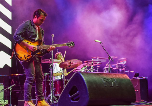 Jamie B - Singer Guitarists from London