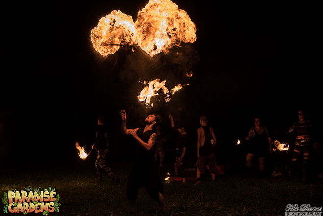 Quantuum - Fire Performers from Bedfordshire
