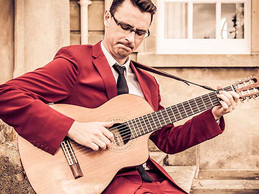 Duncan Harper - Classical Guitarists from East Sussex