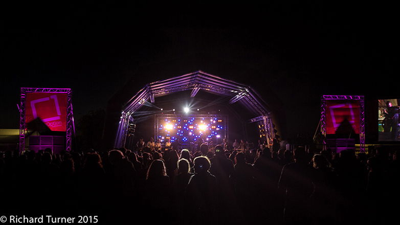 Hot Frenzy - Wedding & Party Bands from London