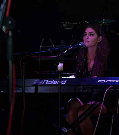 Sorka Fay - Solo Singers, Duos and Trios from London