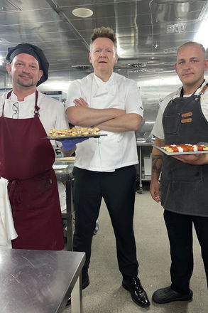Gordon Ramsay Lookalike - Celebrity Look alikes from Kent