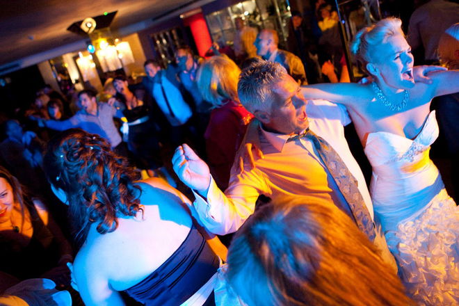 Happy Hour - Wedding & Party Bands from Kent