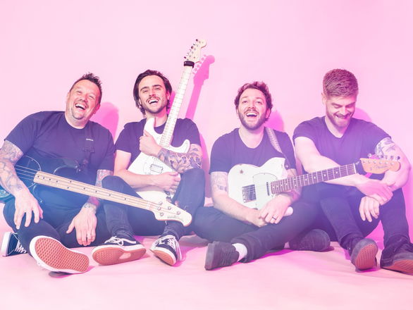 Happy Hour - Wedding & Party Bands from Kent