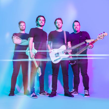 Happy Hour - Wedding & Party Bands from Kent