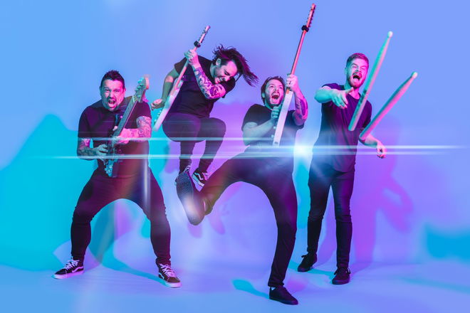 Happy Hour - Wedding & Party Bands from Kent