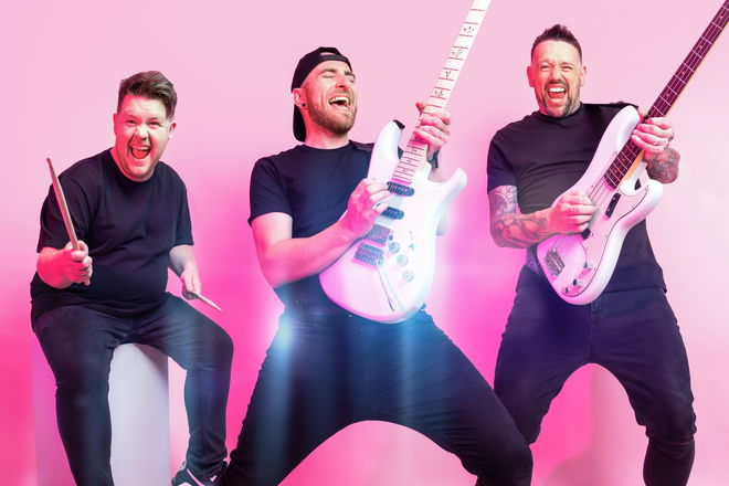 Happy Hour - Wedding & Party Bands from Kent