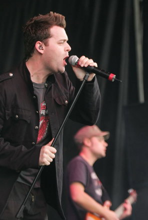 A Tribute To Robbie Williams - Tribute Bands from Berkshire