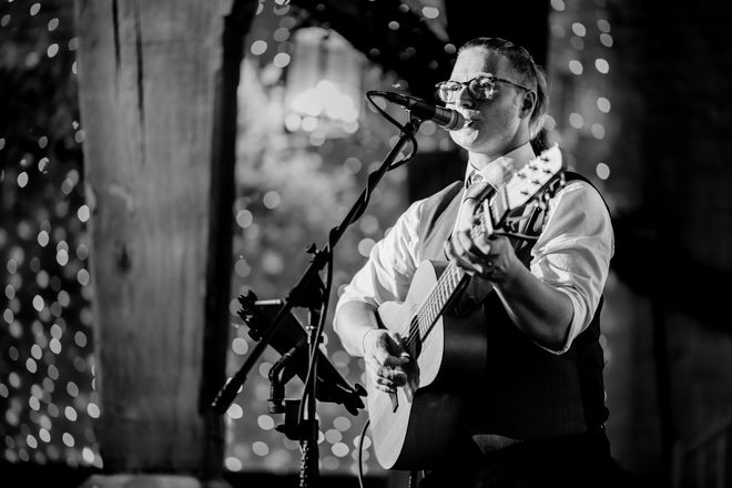 David Mark - Singer Guitarists from Belfast