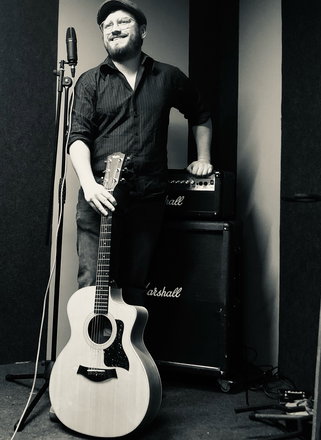 Jack Jean Paul - Singer Guitarists from Oxfordshire