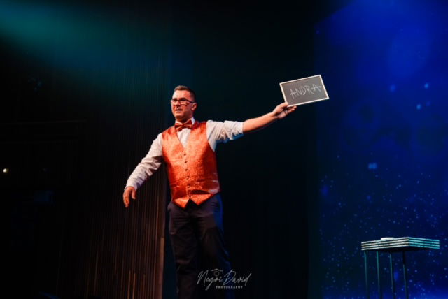 Magic Maestro - Magicians from Buckinghamshire