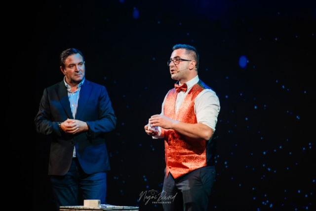 Magic Maestro - Magicians from Buckinghamshire