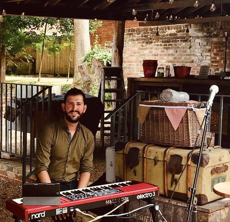 Adam Keys - Pianists from Essex