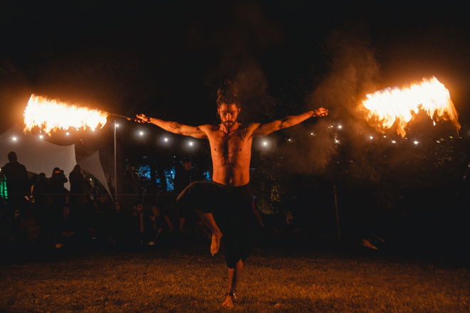 Quantuum - Fire Performers from Bedfordshire