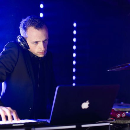 Instaband - DJ Live Acts from London