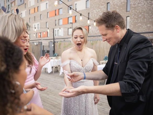 Martin Reed - Magicians from London