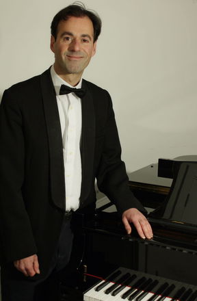 Jon M - Pianists from Surrey