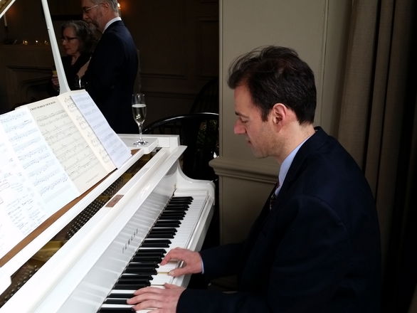 Jon M - Pianists from Surrey