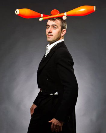 Jugglers - Circus Acts from Leicestershire