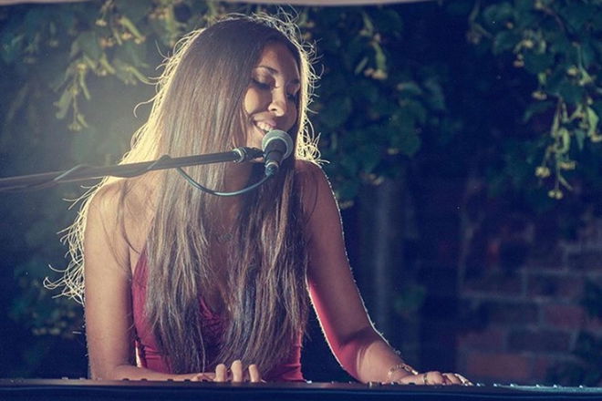 Kiara - Pianists from London