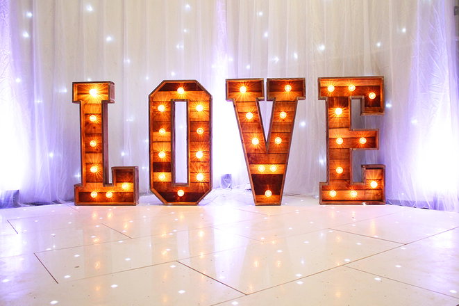 Limelight DJs - Wedding & Party DJs from West Sussex