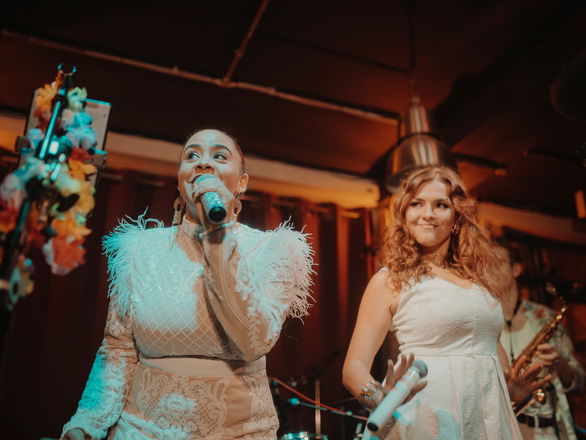 Laura Soul Valore - Soul RnB from London