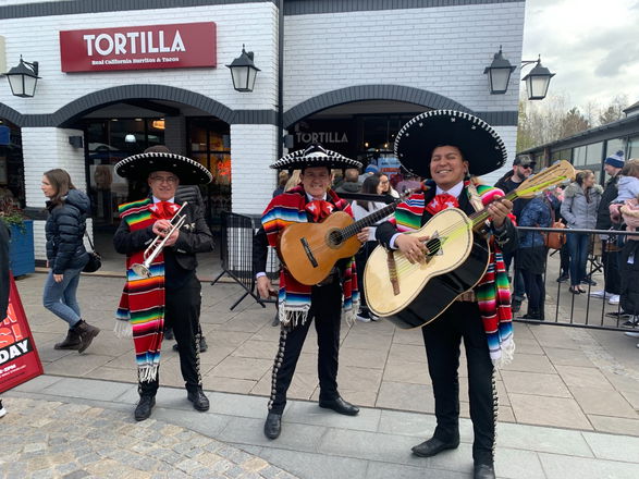 Mariachi King - Acoustic Bands from Surrey