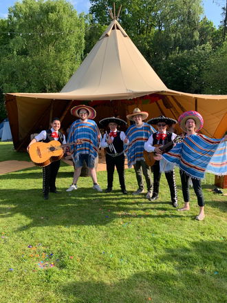 Mariachi King - Acoustic Bands from Surrey