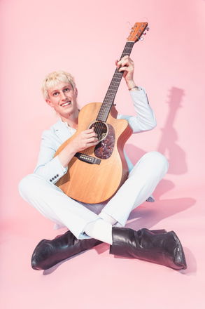 Marland - Singer Guitarists from Kent