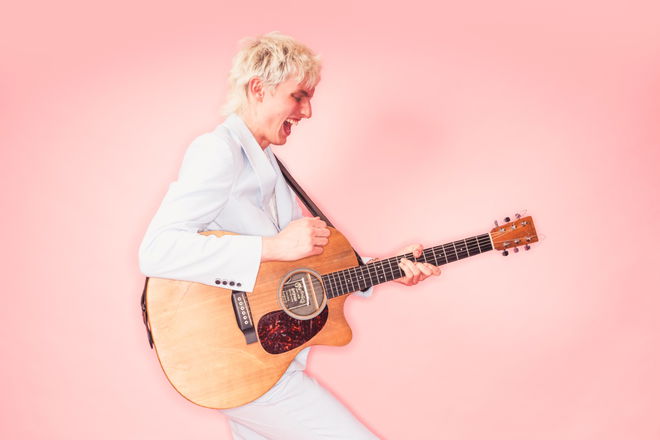 Marland - Acoustic Singer Guitarists from Kent