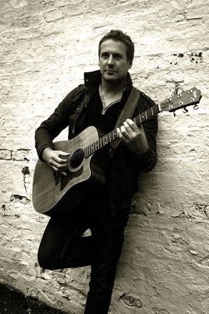 Owen H - Singer Guitarists from Staffordshire