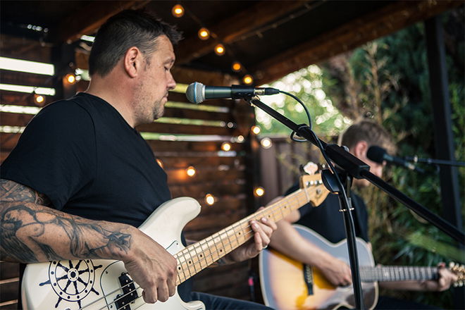 Richie and Dan - Acoustic Bands from Kent