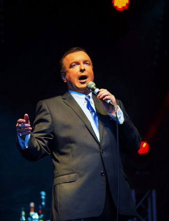 The Man And His Music - Tribute Bands from London